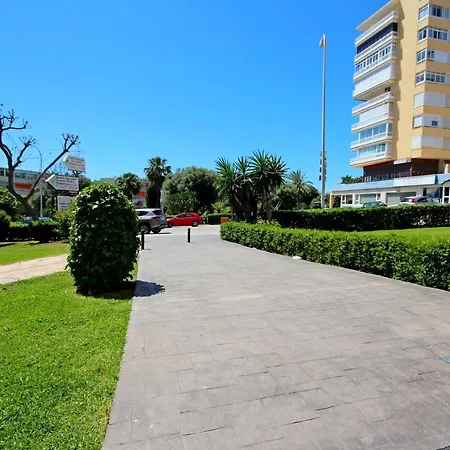 Sun&beach Carihuela Apartament *